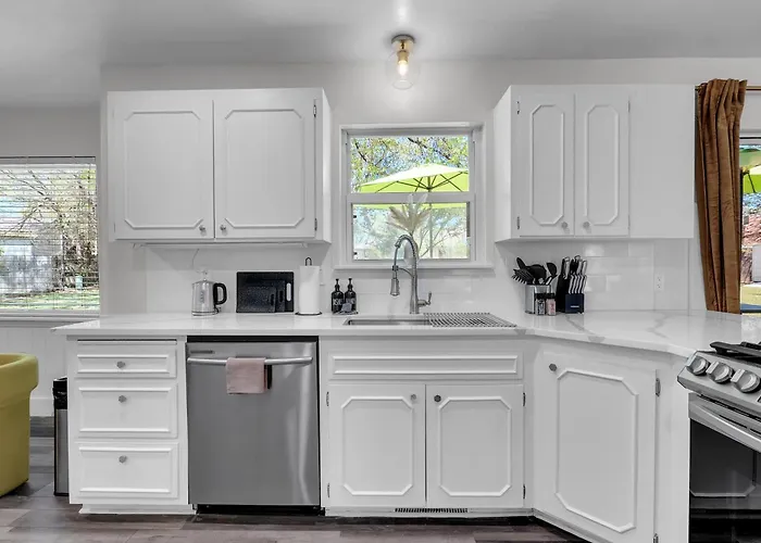 10min To Expo - Family-friendly With Office & Playroom Holiday home Tulsa