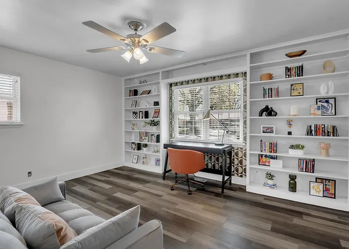 10min To Expo - Family-friendly With Office & Playroom Holiday home Tulsa